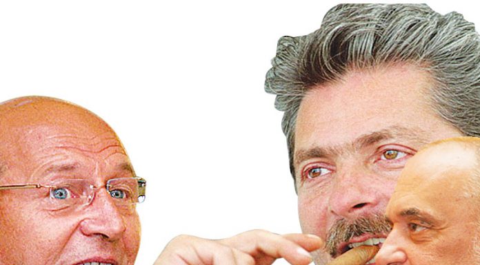 Patriciu si Basescu s-au batut pe Presedintia Moldovei