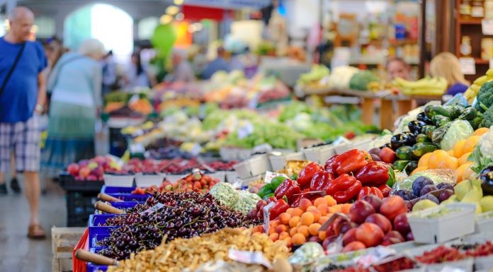 Subventii agricole dar alimente din import