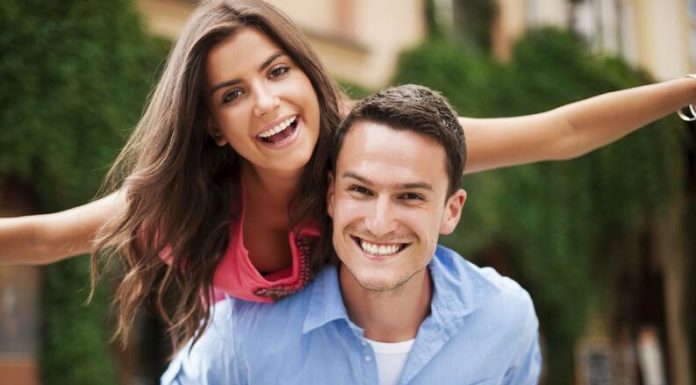 Cum sa-ti faci partenerul sa te doreasca mai mult