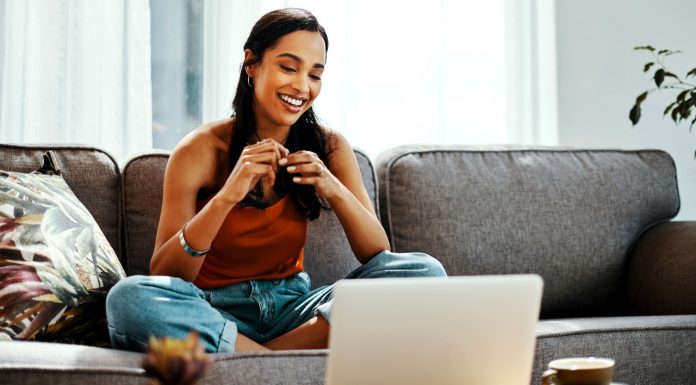 Trucuri pentru un flirt reusit online