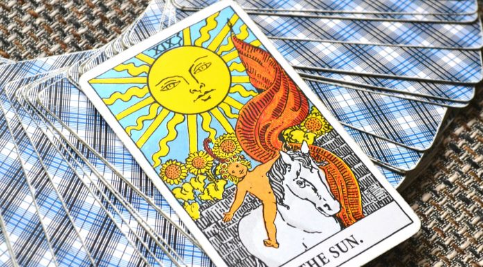 Cand inveti sa citesti Tarot