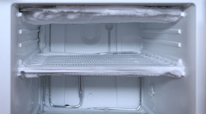 Cum sa decongelezi un congelator