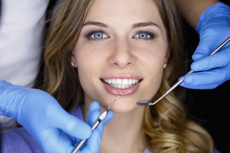 implantdentar-zlkqc.jpg