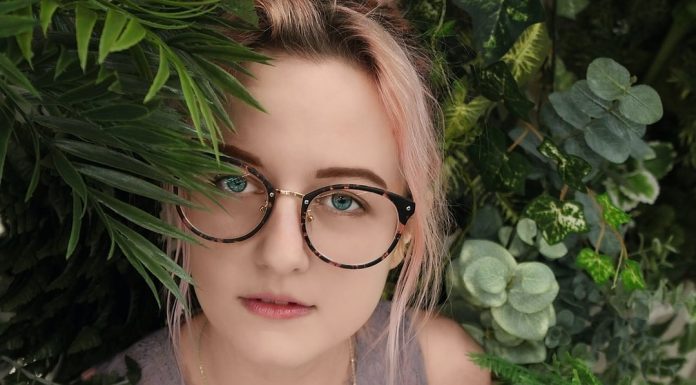 264 Citate Despre Oameni Falsi care sa te inspire in fiecare zi