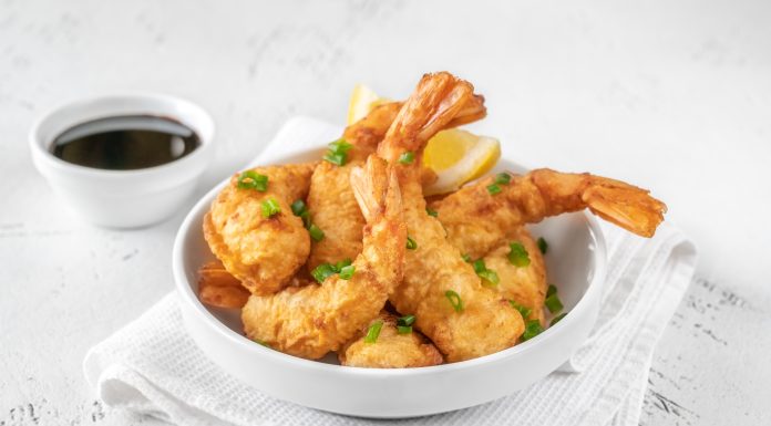 6 idei de rețete asiatice pentru iubitorii de creveți Tempura